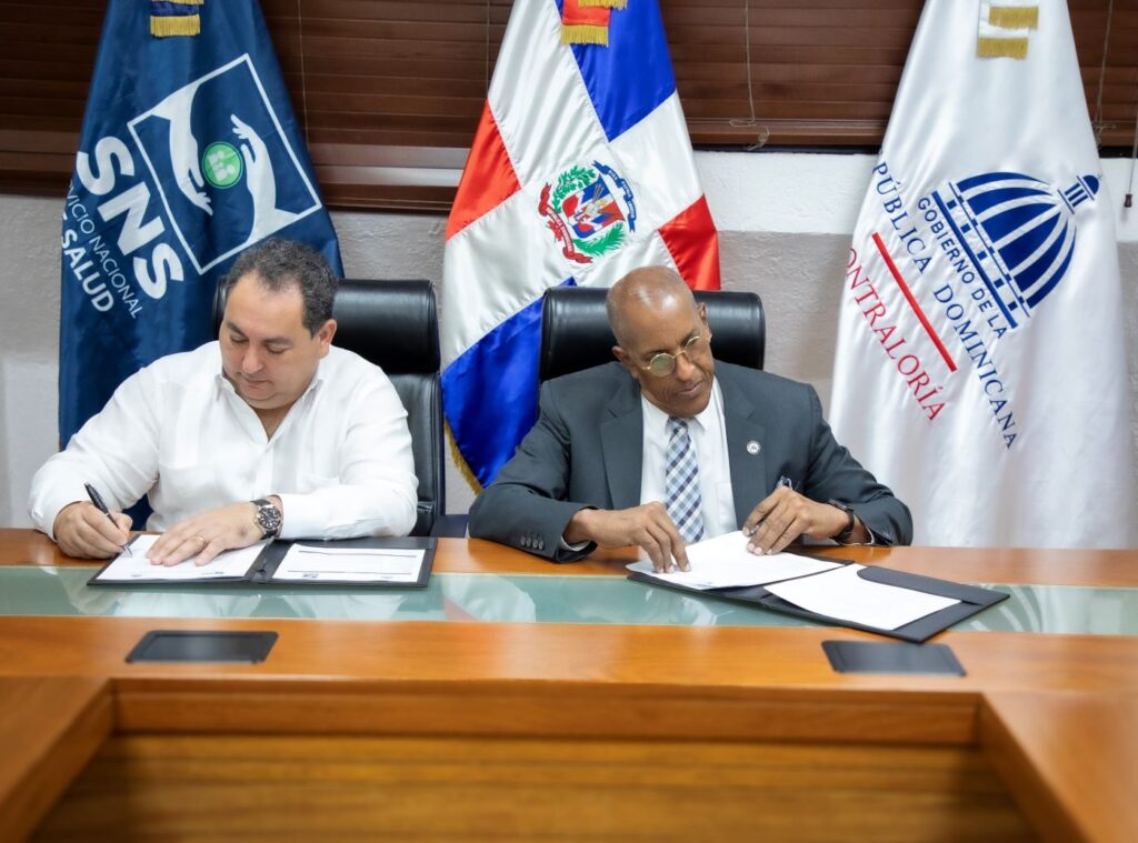 contraloria-y-servicio-nacional-salud-acuerdan-desarrollar-programas-comunes-en-beneficio-de-ciudadania