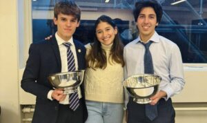 estudiantes-dominicanos-ganan-premio-debate-de-universidad-de-harvard