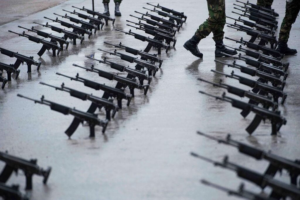 ARMAS-DE-GUERRA