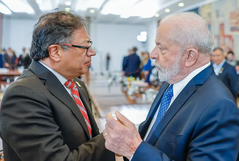 Petro y lula hablan