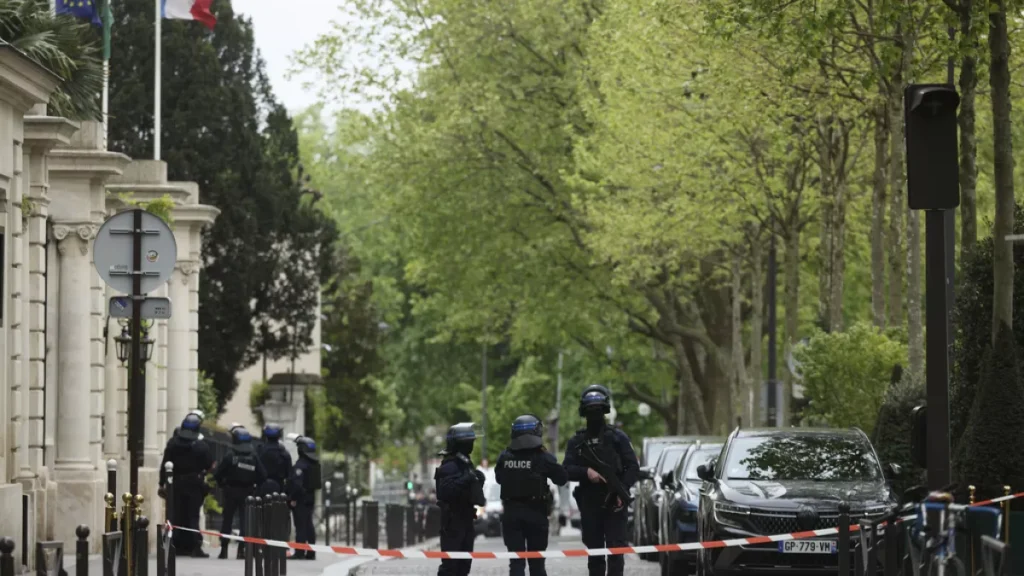 Police Paris