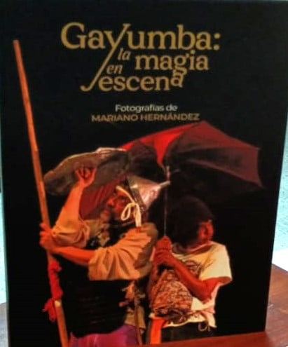 Portada libro Gayumba en la magia de la escena