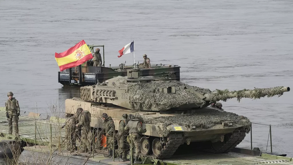 Tanque bandera España