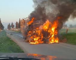 Camion incendiado Siria