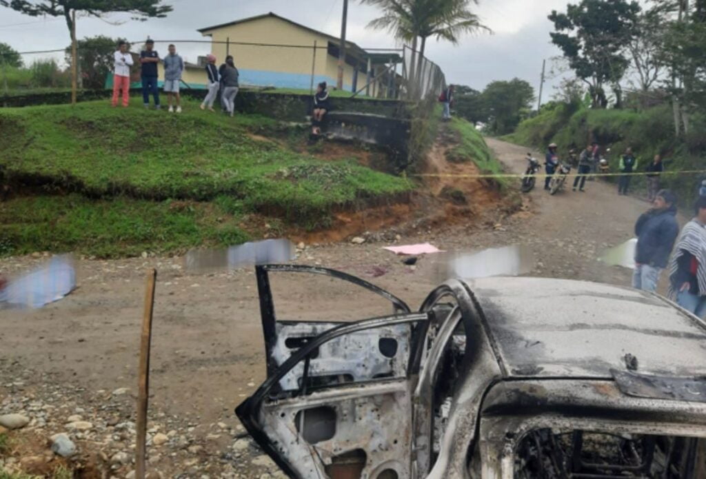 Coche atentado Cauca