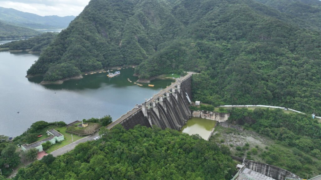 Presa Valdesia