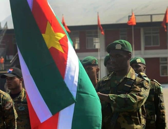 Surinam soldados-a-haiti