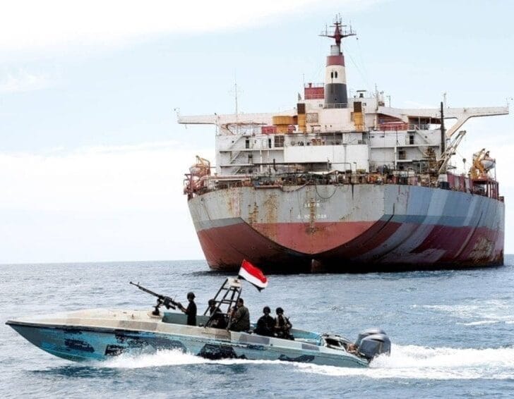 Barco costa Yemen