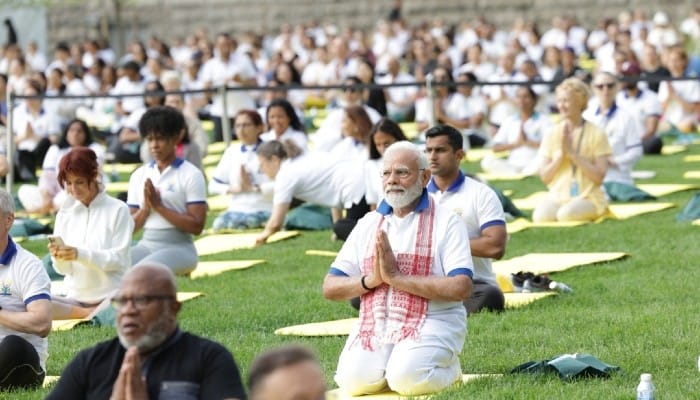 Dia Yoga