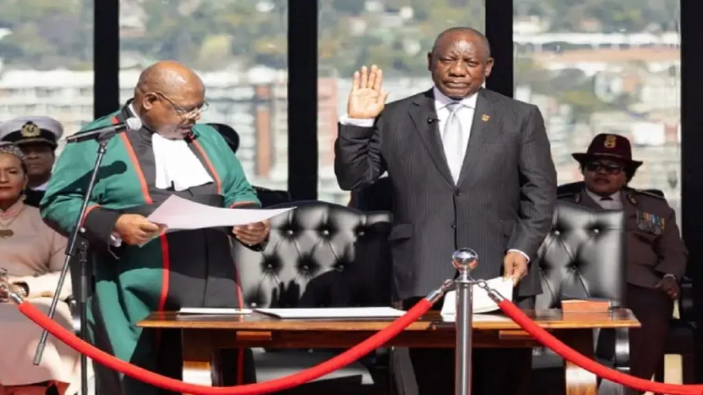 sudafrica jura presidente
