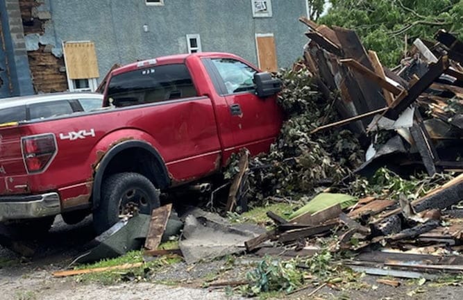 00000000000000000000 Tornados y tormentas afectaron dominicanos residentes en el norte del estado NY