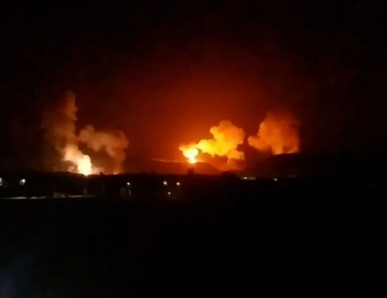 Explosiones nocturnas Yemen