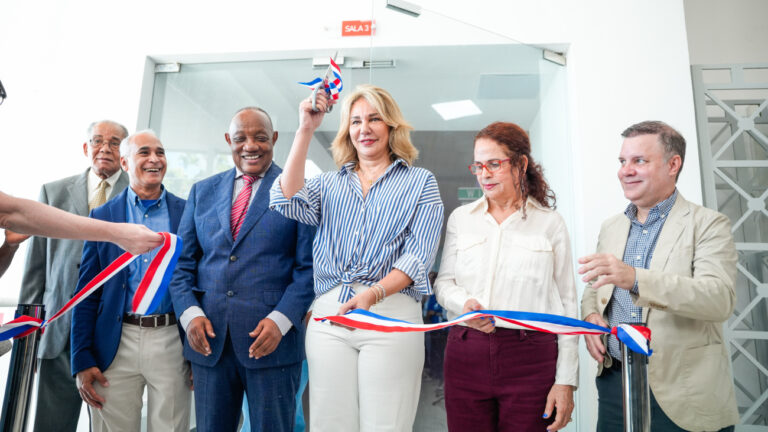 Inauguración pabellón de Mateo Morrison