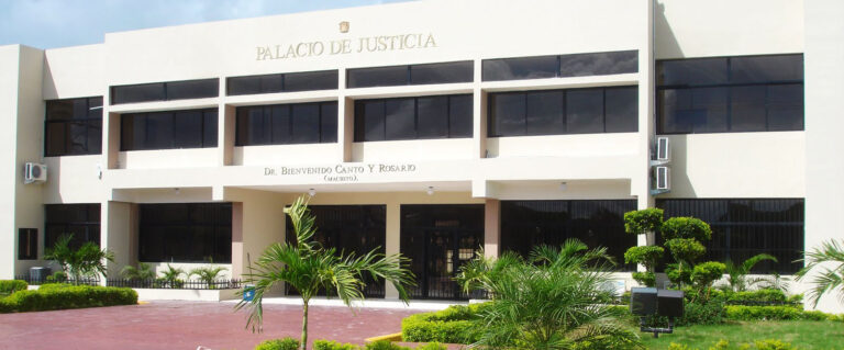 palacio justicia hato mayor fachada