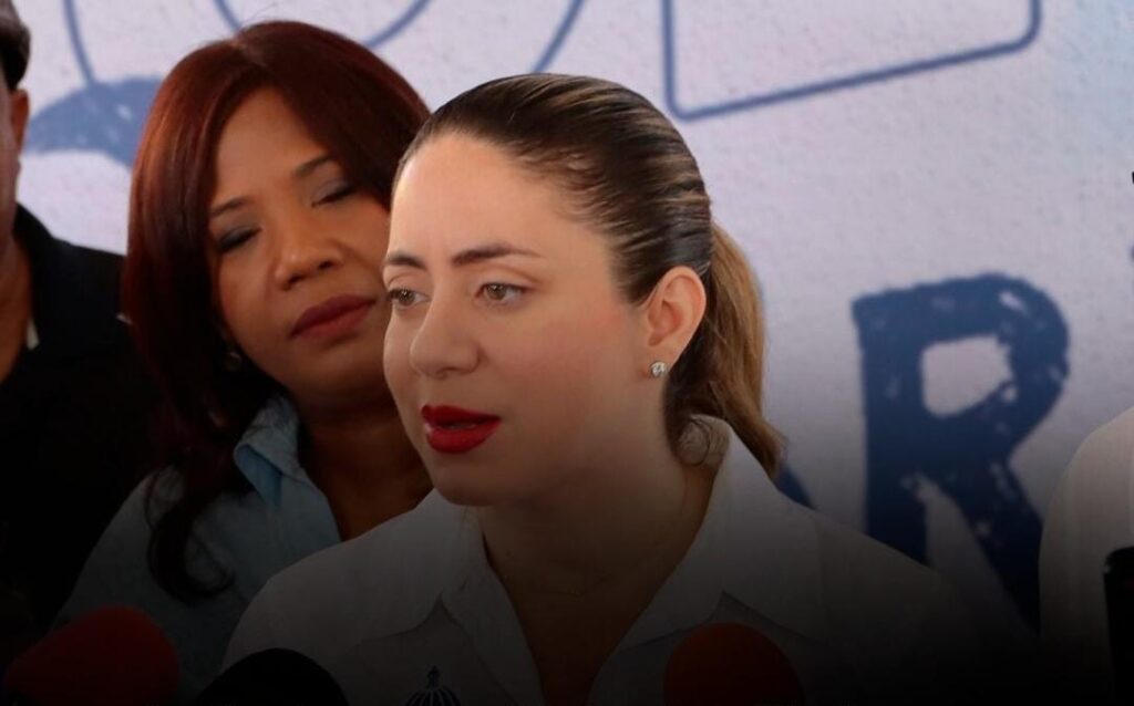 Gloria Reyes