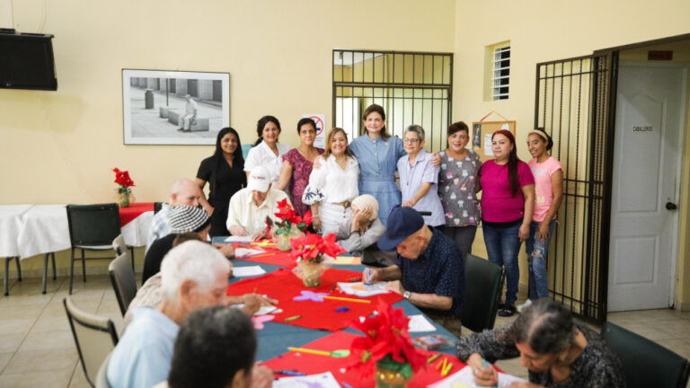 raquel navidad en santiago