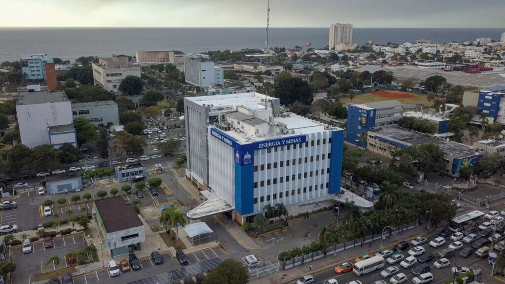 FACHADA energia y minas
