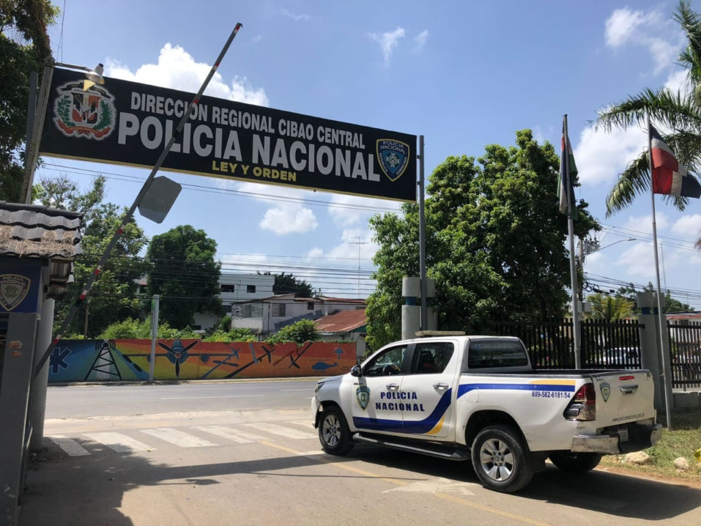 aparecieron salvo