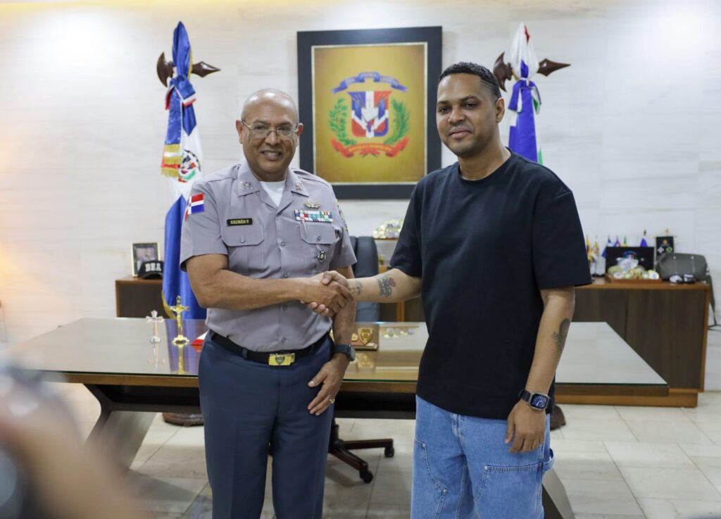 jefe pn y alofoke