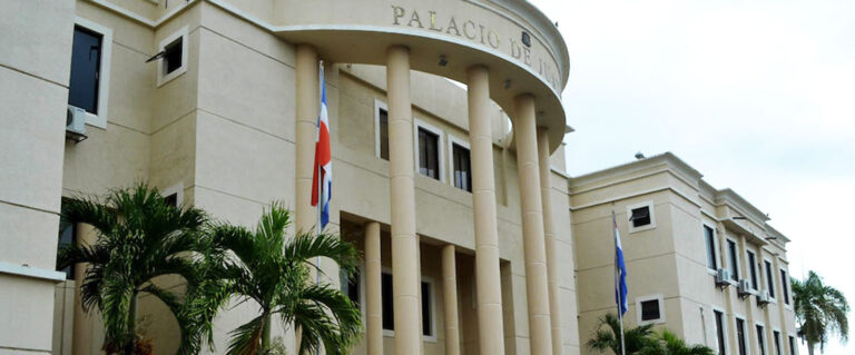 palacio de justicia de la vega