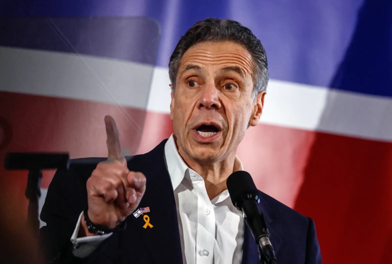 cuomo se perfila ganador