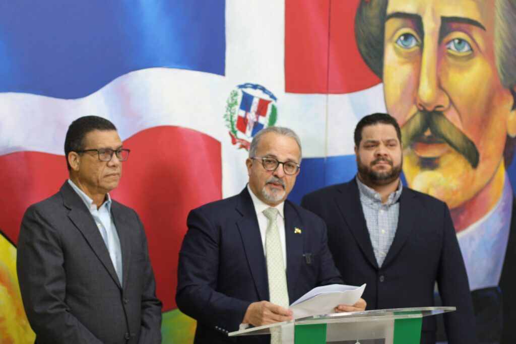 fernando caamaño fupu