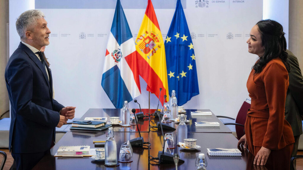 interiores de españa y rd