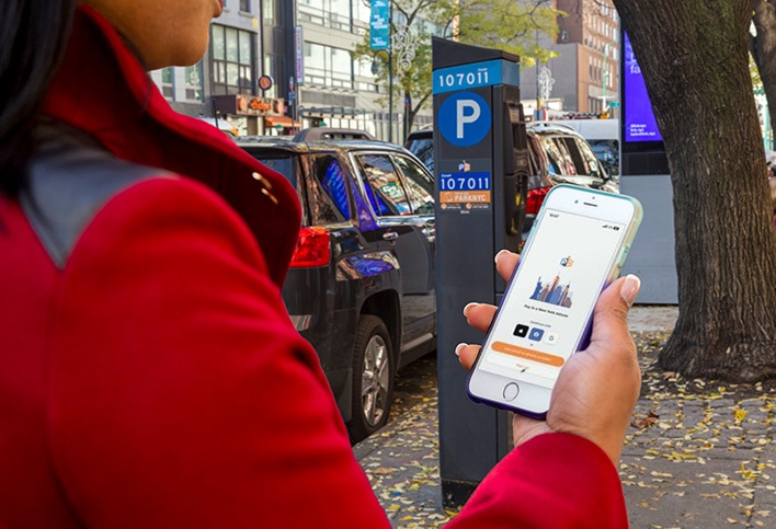 Advierte sobre estafas en parquímetros NYC