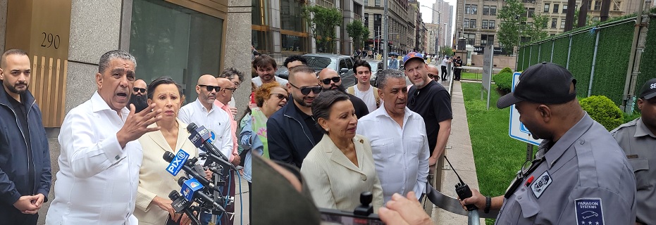 congresista espaillat acude
