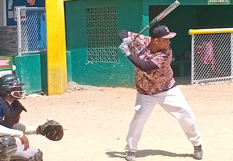 defensa gano softbol