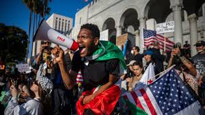los detenidos en los angeles