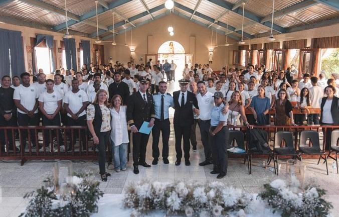 pilotos dominicanos en el exterior