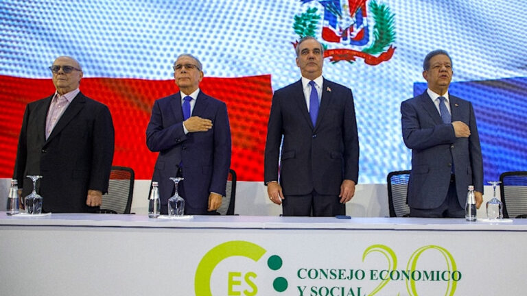 unidad nacional 2