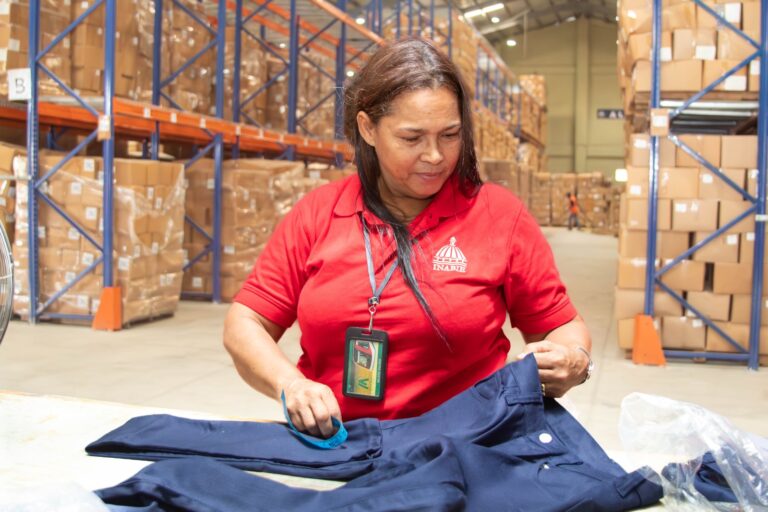 uniforme del inabie