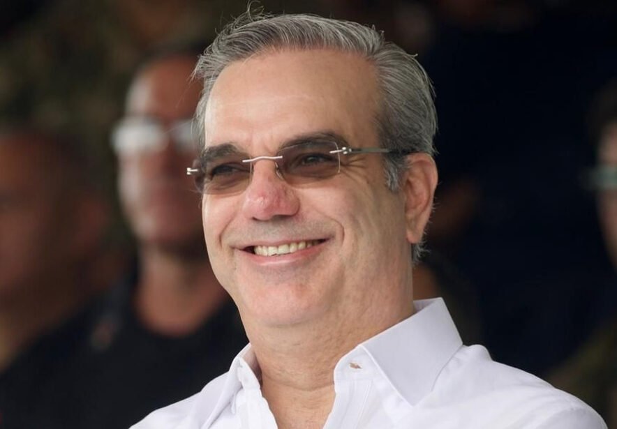 Abinader nariz