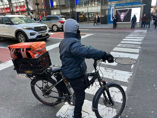Conductores bicicletas eléctricas en NYC