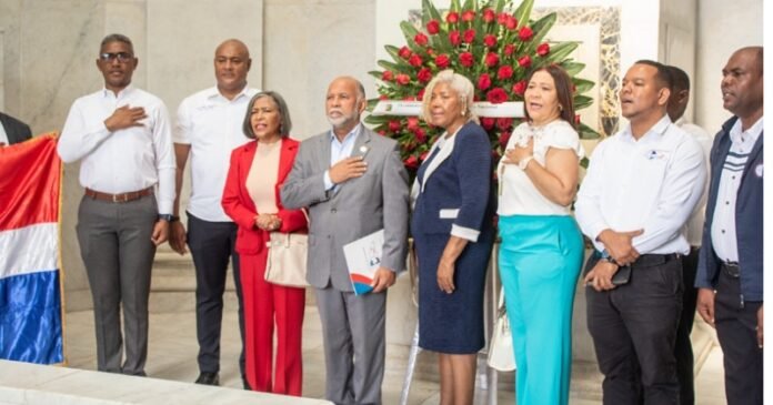 adp-confirma-sus-principios-y-renueva-su-compromiso-con-la-educacion-publica-del-pais