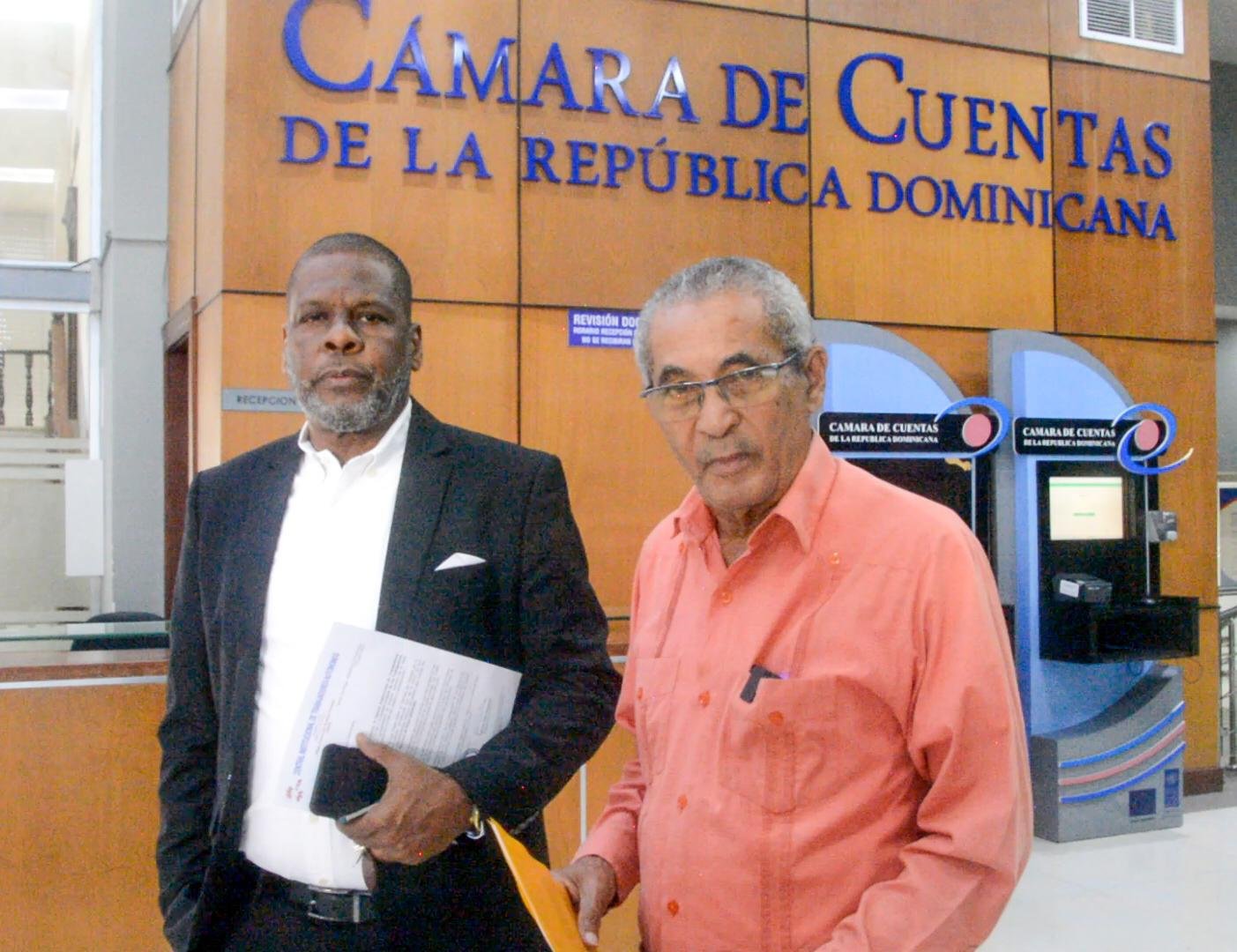 centrales sindicales solicitan