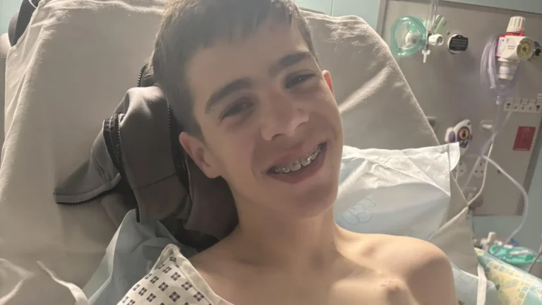 finley-ranson-un-adolescente-de-14-anos-que-no-puede-comer-alimento-y-desconcierta-a-medicos-y-al-mundo