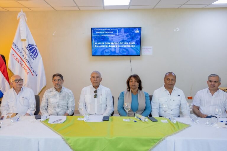 gobierno-define-2a-etapa-del-plan-sj-enfocado-en-sostenibilidad-agricola-y-desarrollo-integral-de-la-provincia