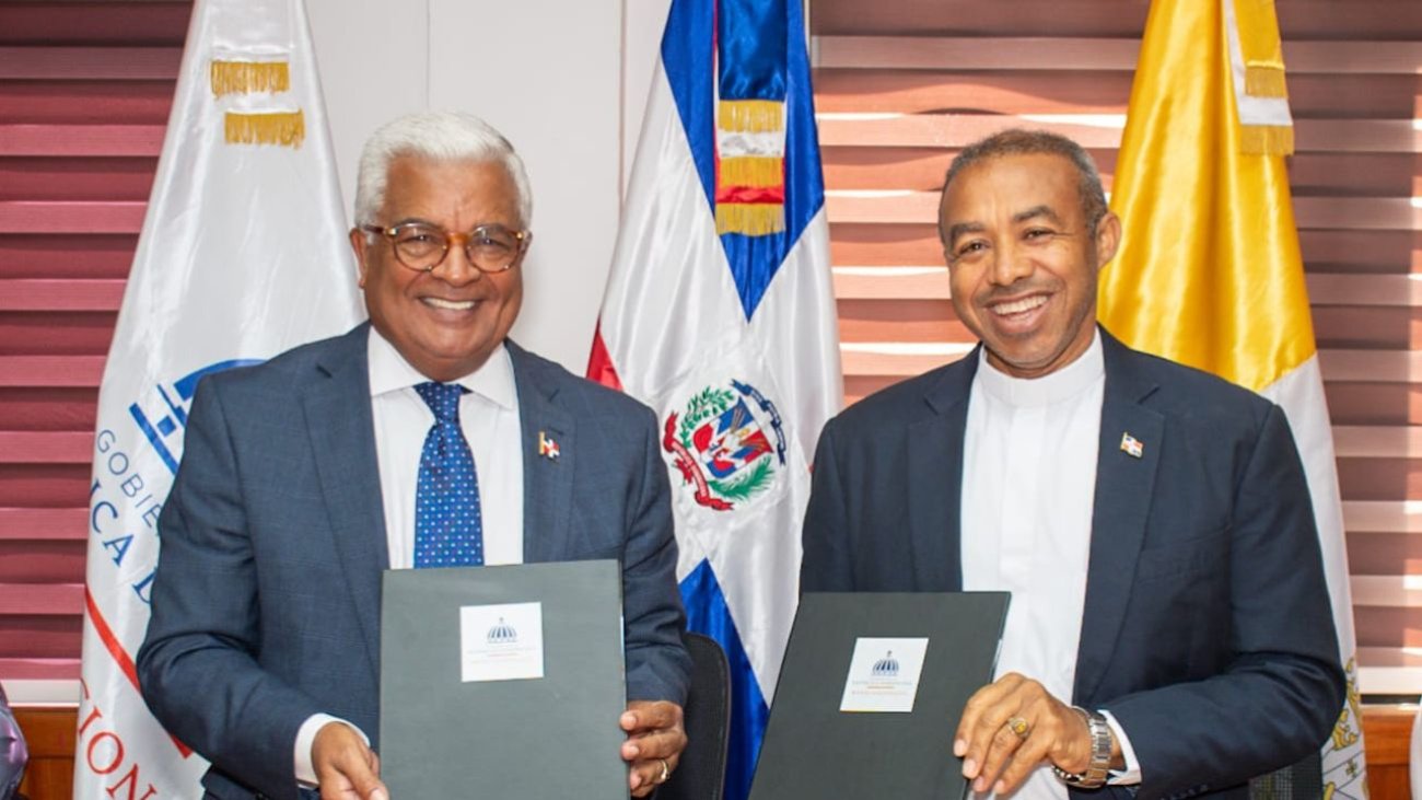 gobierno dona terreno a iglesia