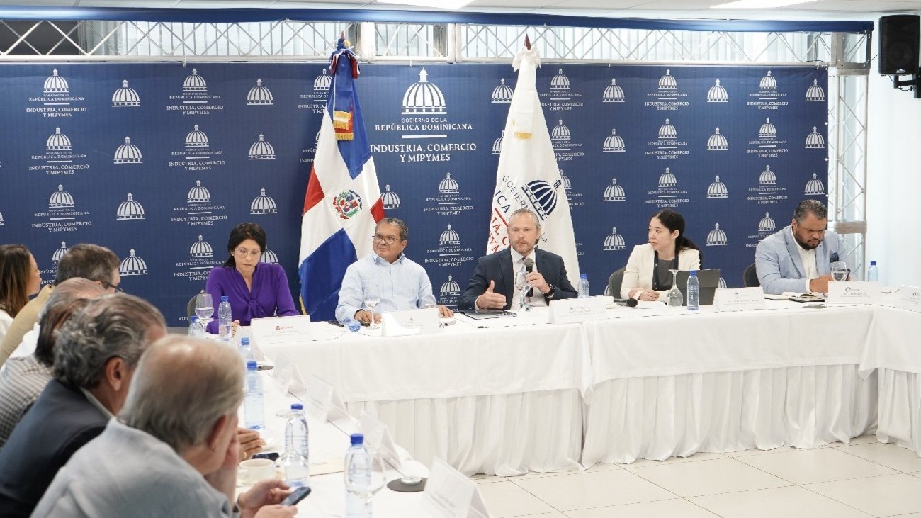 intalan empresa de zona franca