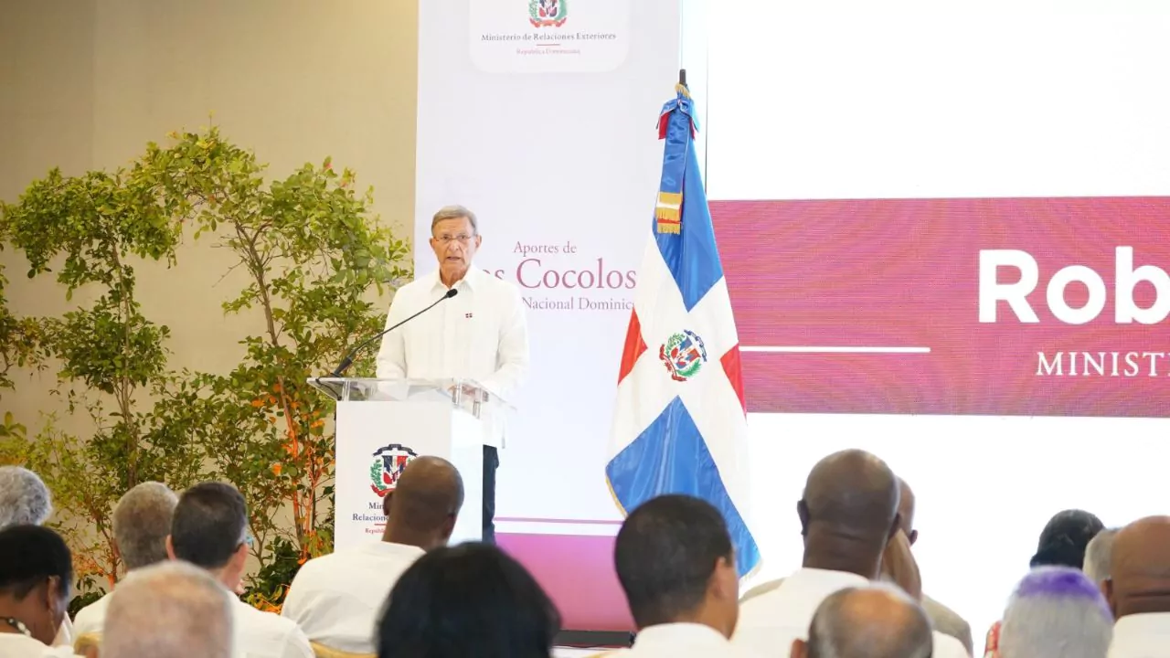 mirex-publica-libro-sobre-los-aportes-de-los-cocolos-a-la-identidad-nacional-dominicana