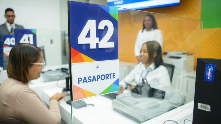 pasaportes oficina 42