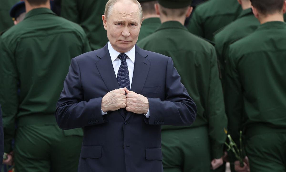 putin-bromea-y-apunta-que-en-teoria-toda-ucrania-es-nuestra