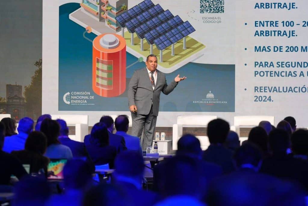 r-dominicana-expone-avances-de-su-transicion-energetica-en-energyear-espana-2024