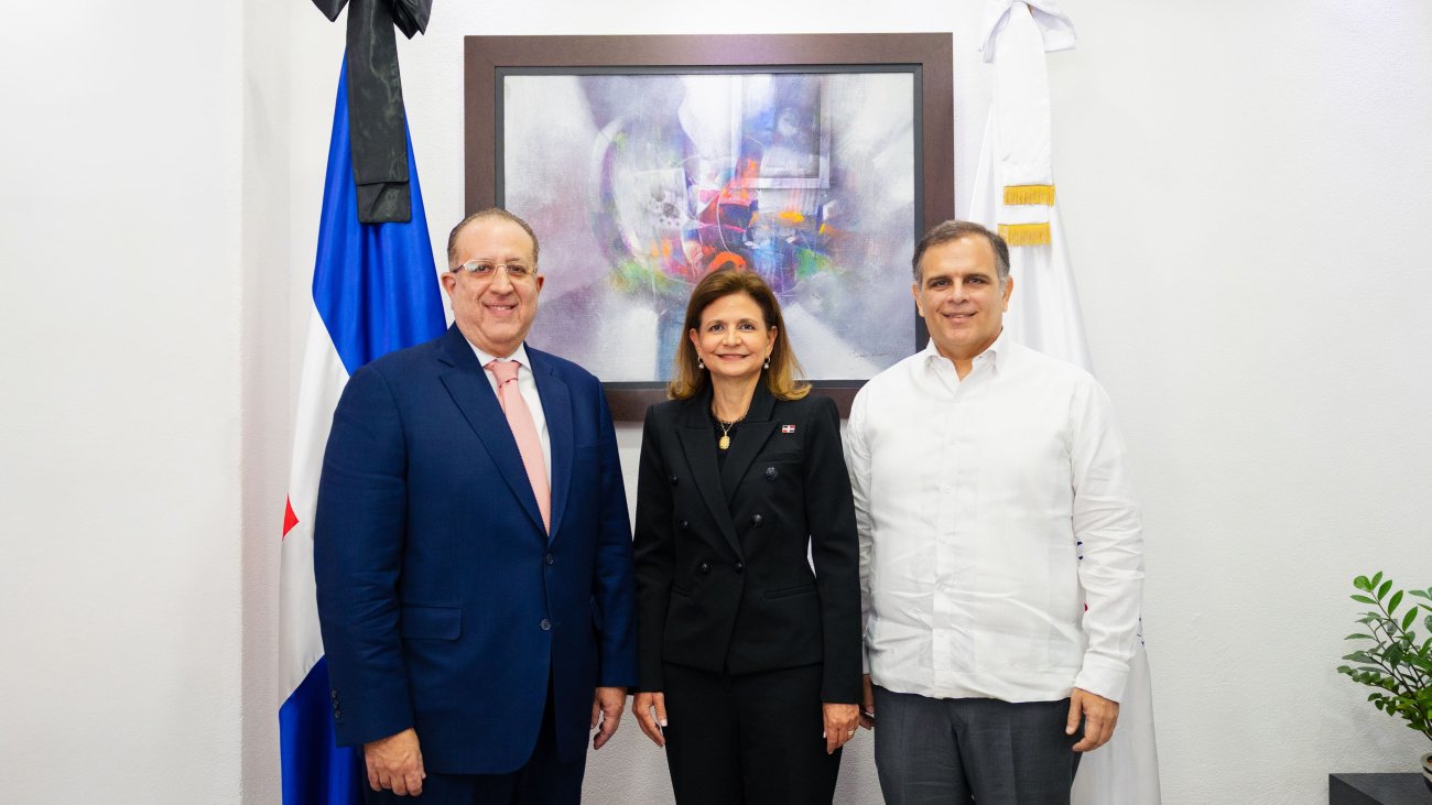 raquel peña juramenta a magin