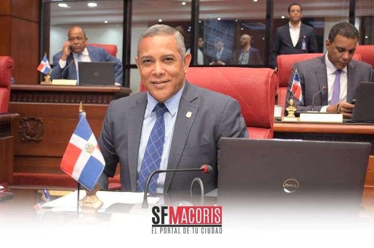 senador-franklin-romero-saluda-inauguracion-obras-proyecto-3r