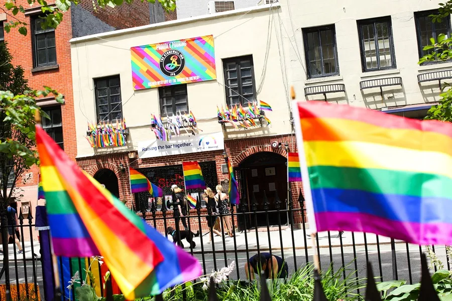 tiroteo-deja-dos-heridos-cerca-de-stonewall-tras-marcha-del-orgullo-lgbti-de-nueva-york