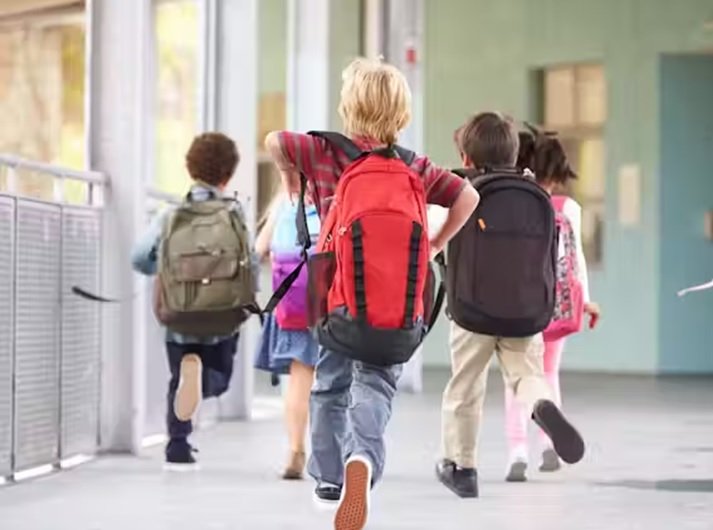 Entregarán en NYC gratis utiles escolares